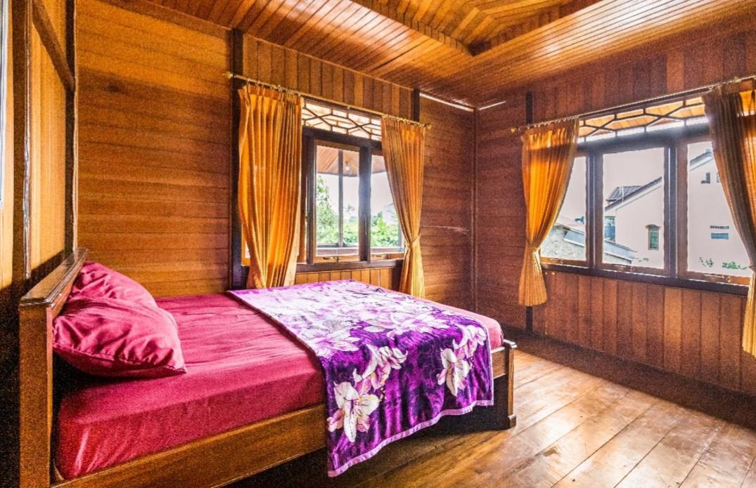 Villa Anjung Balak Cisarua Ngoại thất bức ảnh