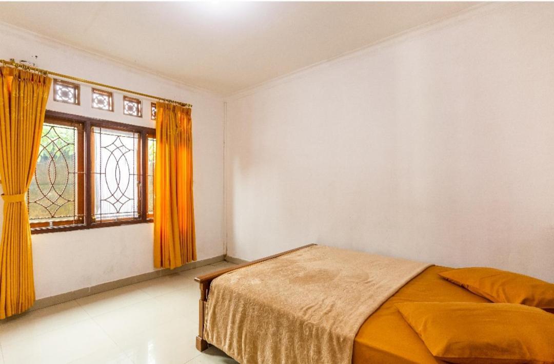Villa Anjung Balak Cisarua Ngoại thất bức ảnh