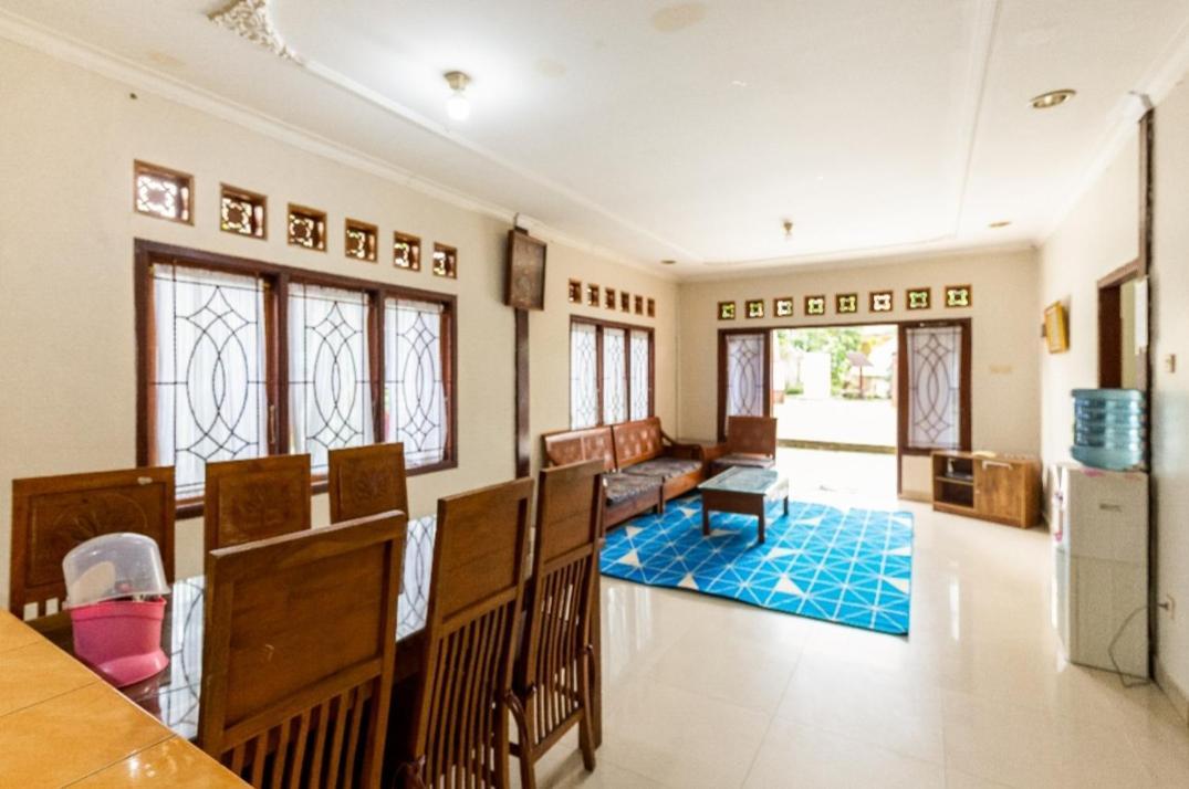 Villa Anjung Balak Cisarua Ngoại thất bức ảnh
